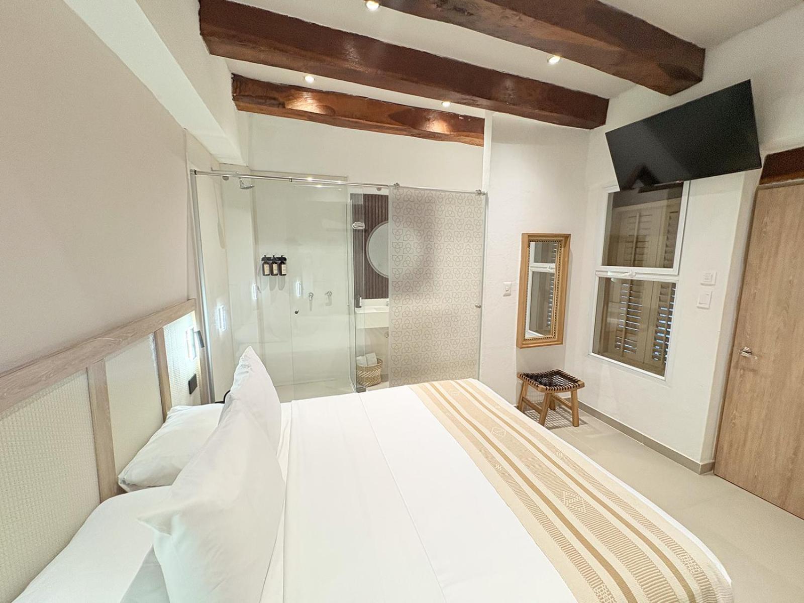 Casa Helena Hotel