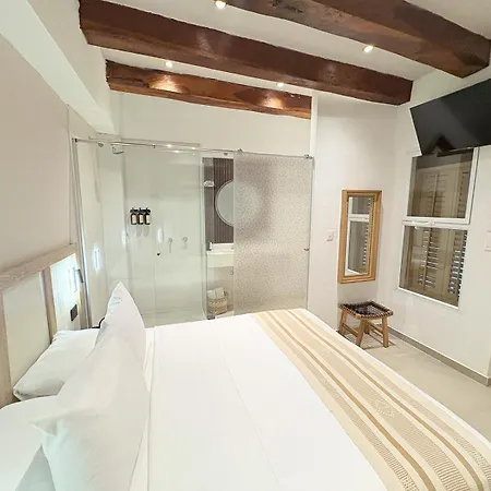 Casa Helena Getsemani Hotel
