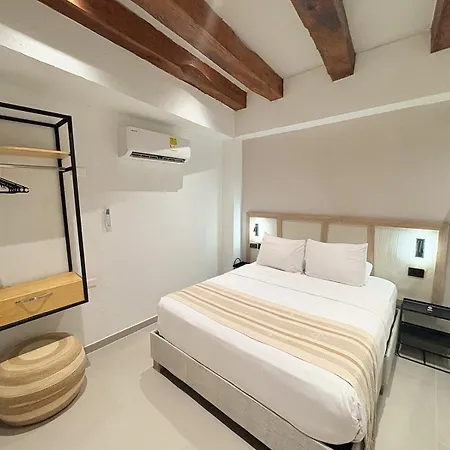 Hotel Casa Helena Getsemani 3*