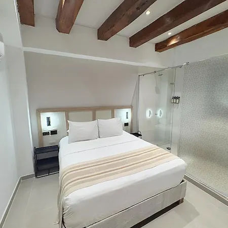 Hotel Casa Helena Getsemani 3*