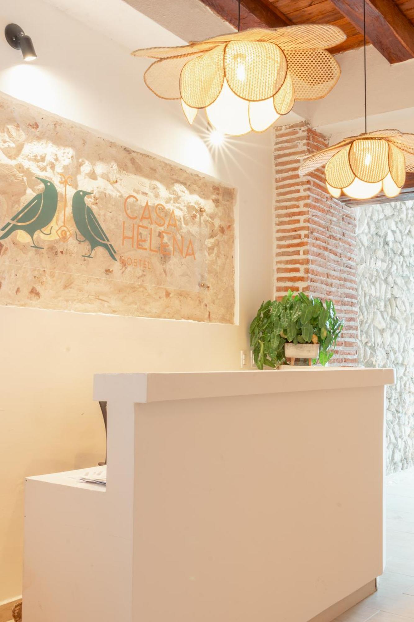 Casa Helena Hostel Hotel *